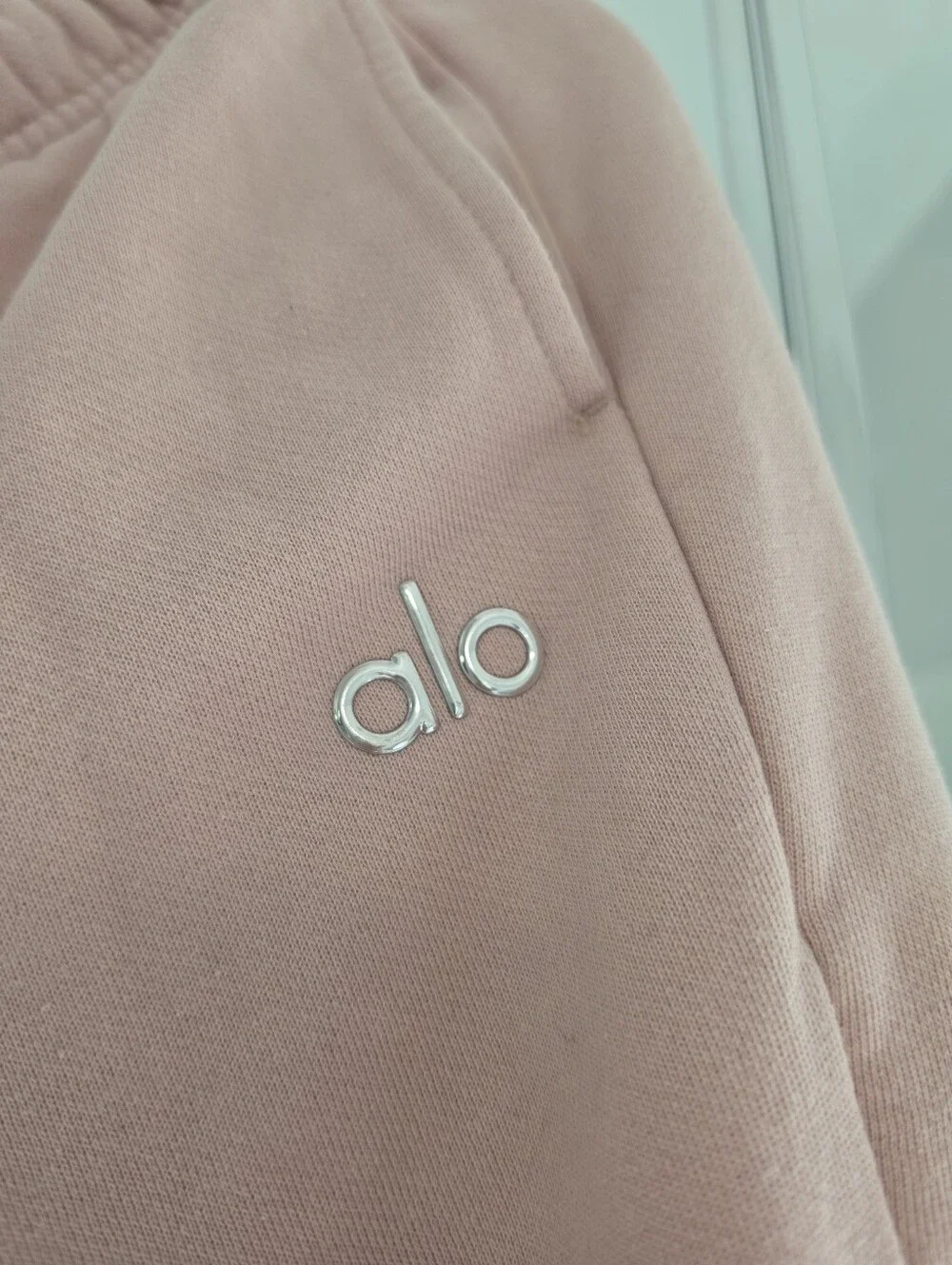 Alo Yoga Pink Quartz Jogger Sweatpants